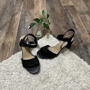 Clarks Size 7.5 M Black Leather Shimme Ankle Strap Deva Alice Heels Sandals